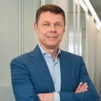 Карстен Керль логотип