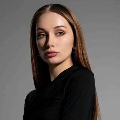 Елена Лапина
