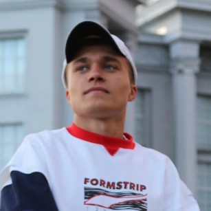 Илья Викарий логотип