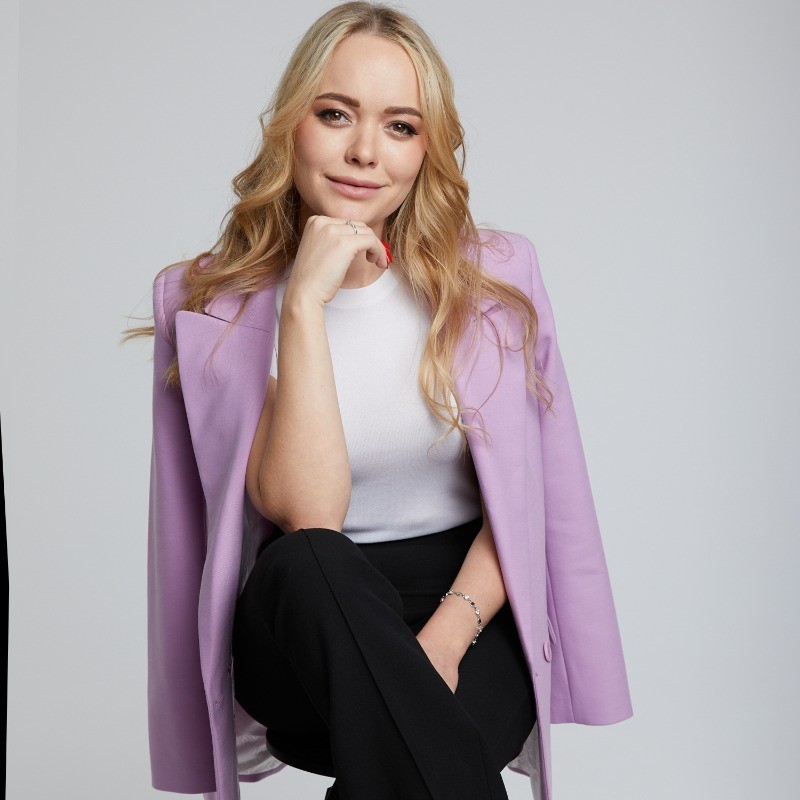 Ирина Колесникова логотип