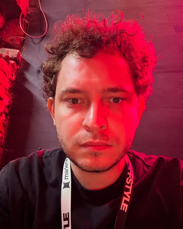 Nikolai Diveroli логотип