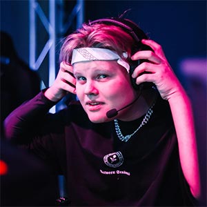 Вадим Караваев логотип